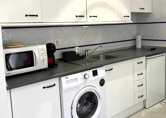 Side Heaven Apartment *